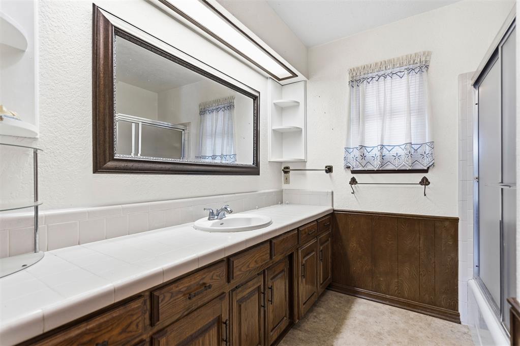 11584 N County Road 3340 Property Photo 23