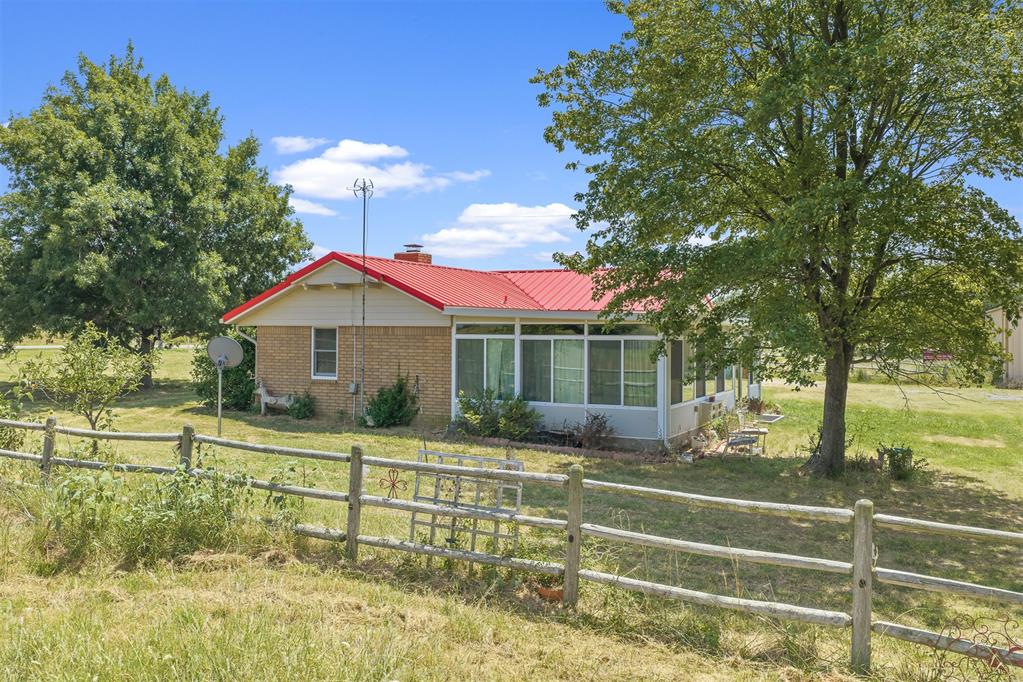 11584 N County Road 3340 Property Photo 30