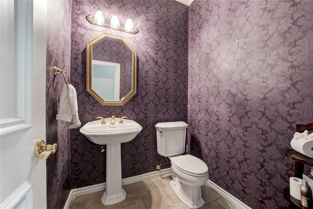 12108 Maple Ridge Road Property Photo 14