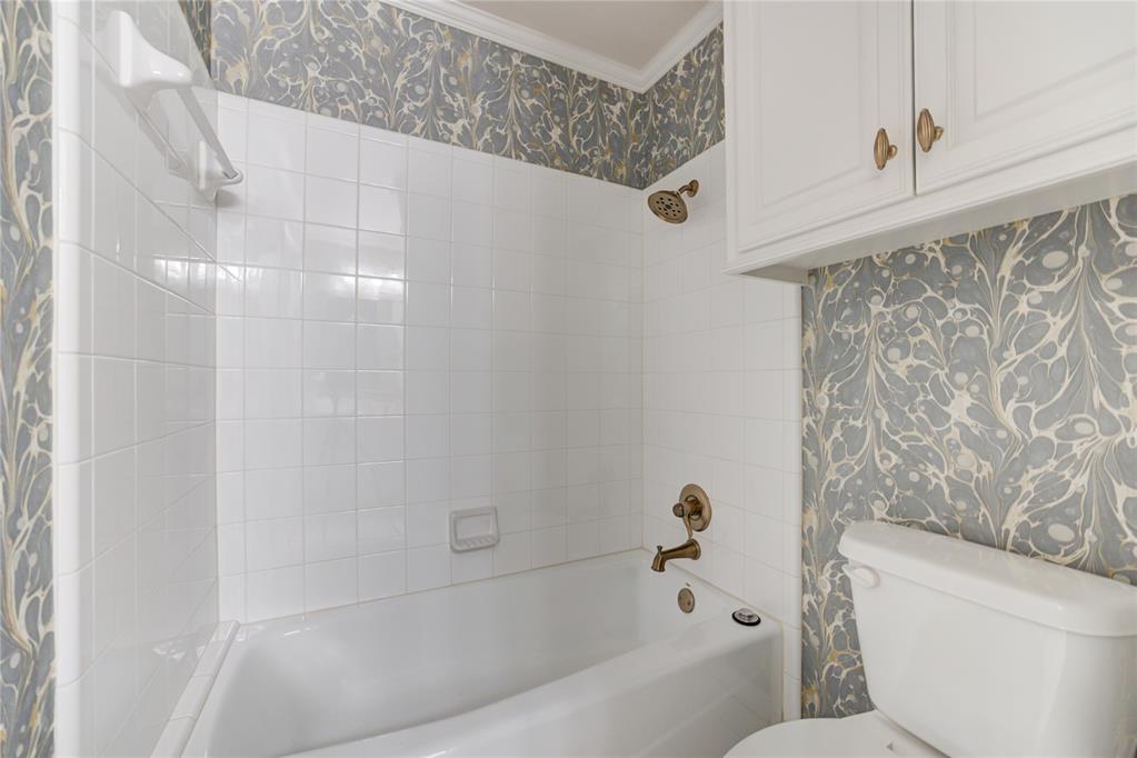 12108 Maple Ridge Road Property Photo 23