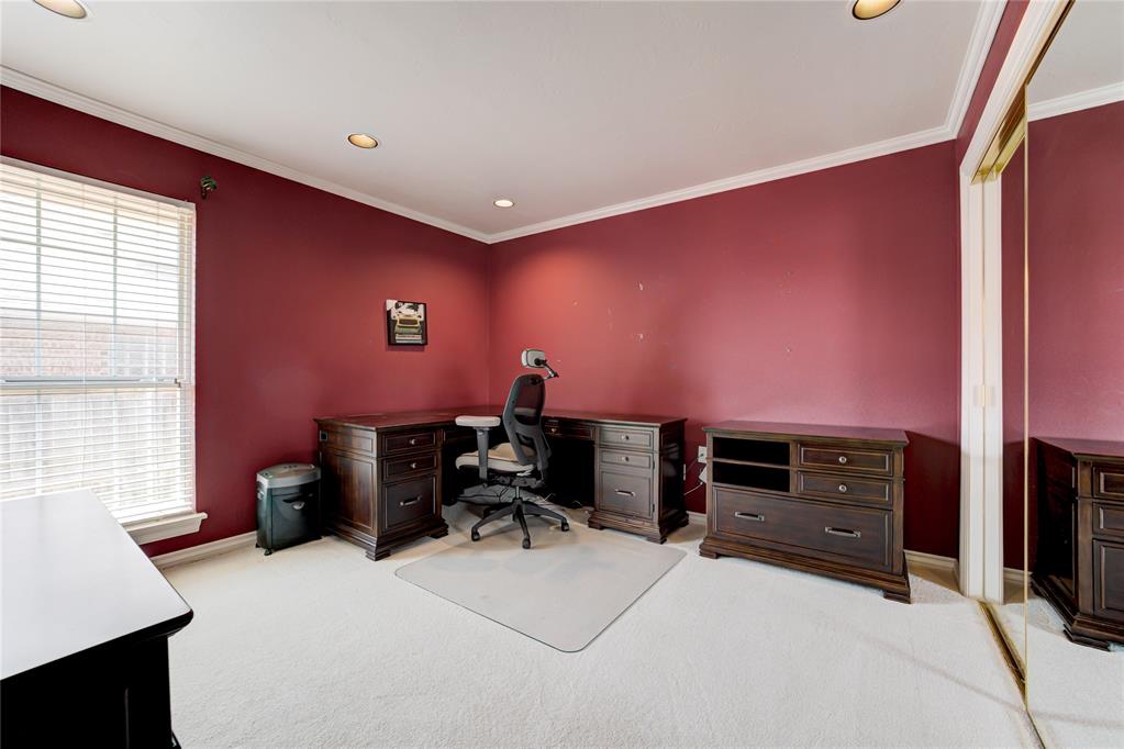 12108 Maple Ridge Road Property Photo 24