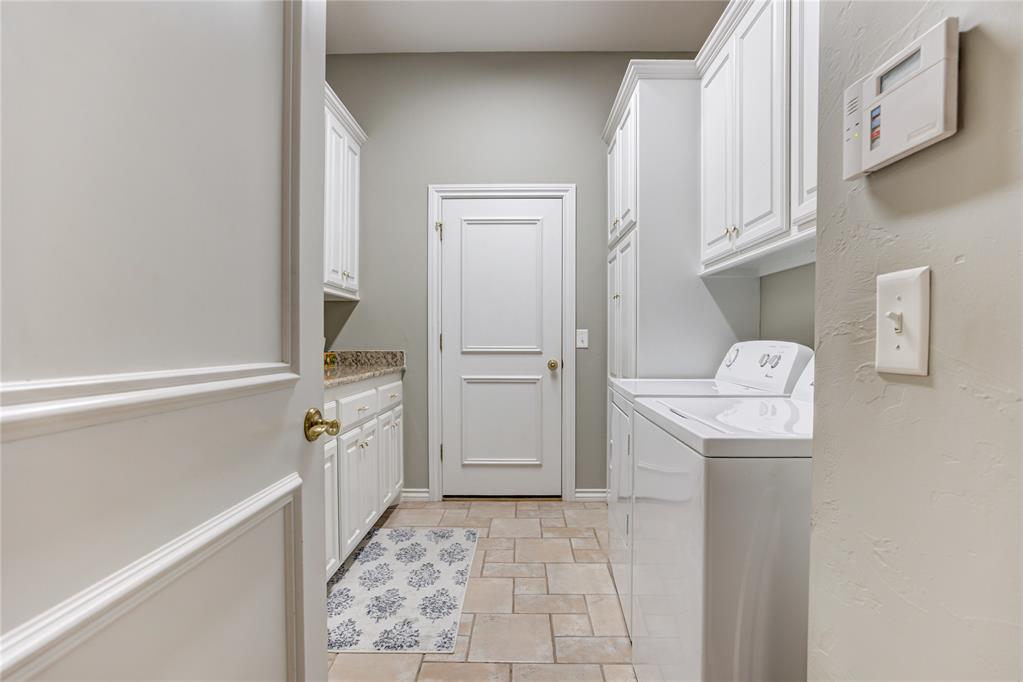 12108 Maple Ridge Road Property Photo 27