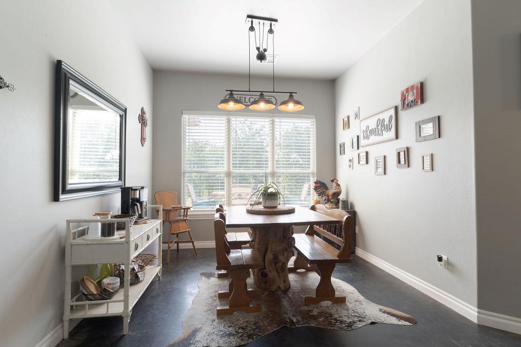 16703 Acorn Lane Property Photo 12