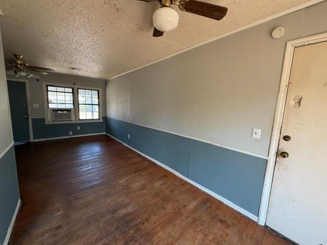 2704 Epperly Drive Property Photo 3