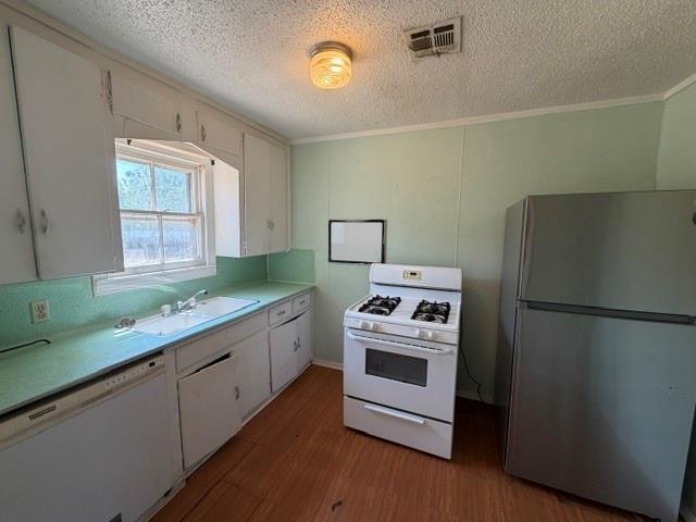 2704 Epperly Drive Property Photo 4