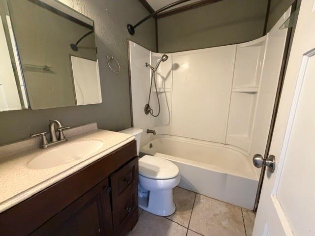 2704 Epperly Drive Property Photo 5