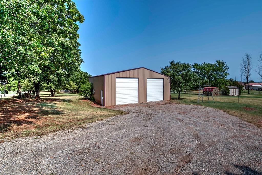 1254 Oak Hill Drive Property Photo 4