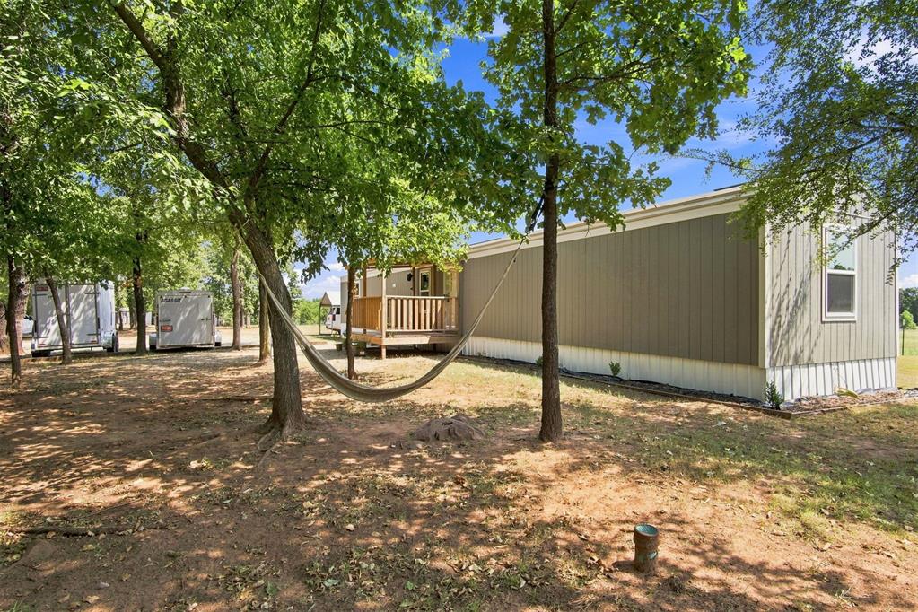 102150 N 3610 Property Photo 2
