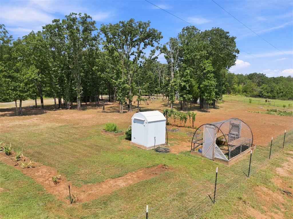 102150 N 3610 Property Photo 30