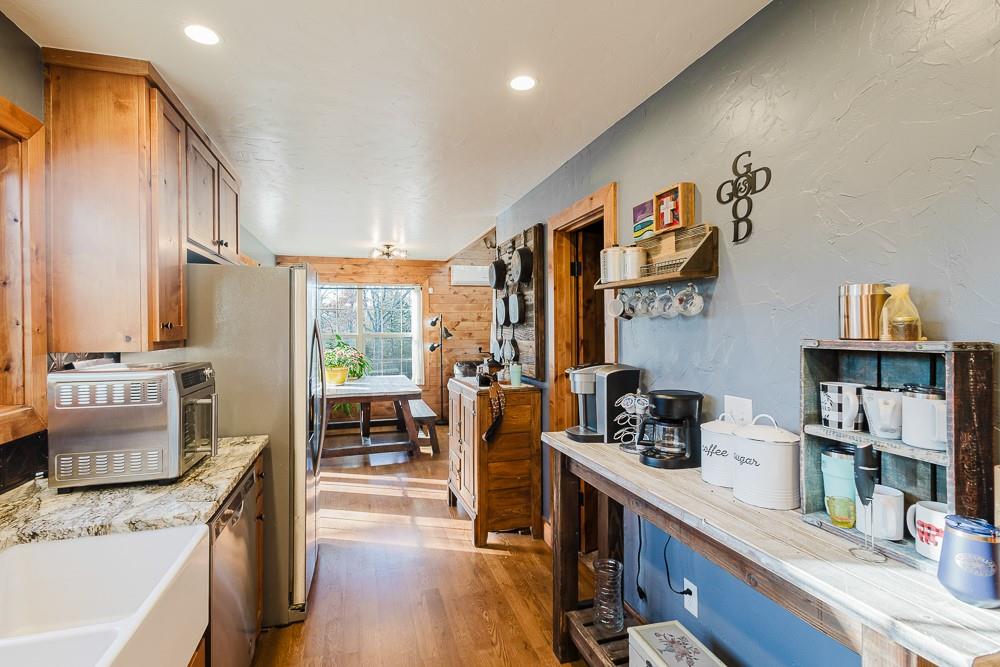 24572 W Roper Road Road Property Photo 13