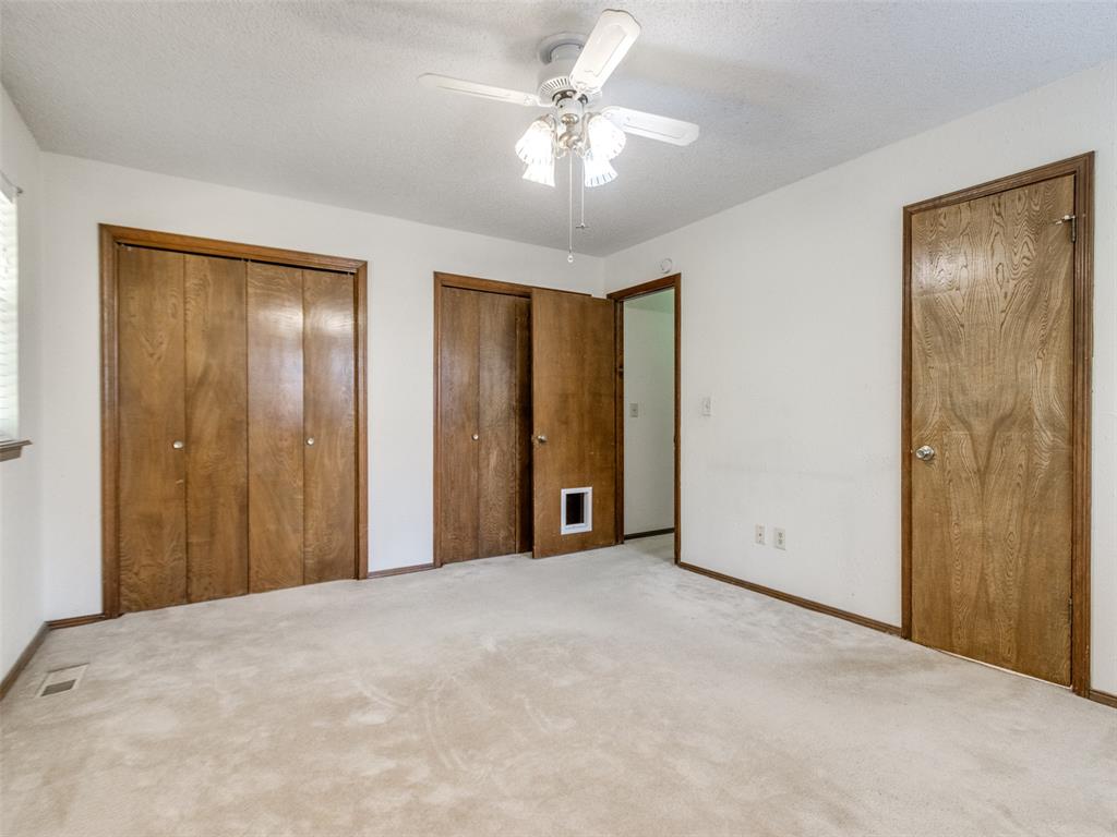 229 Chaucer Crescent Street Property Photo 13