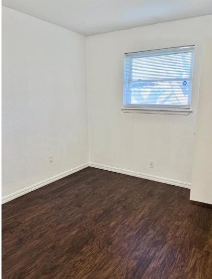 1104 N Gale Avenue Property Photo 19
