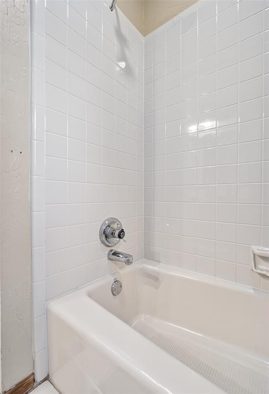 613 N Caddell Way Property Photo 28