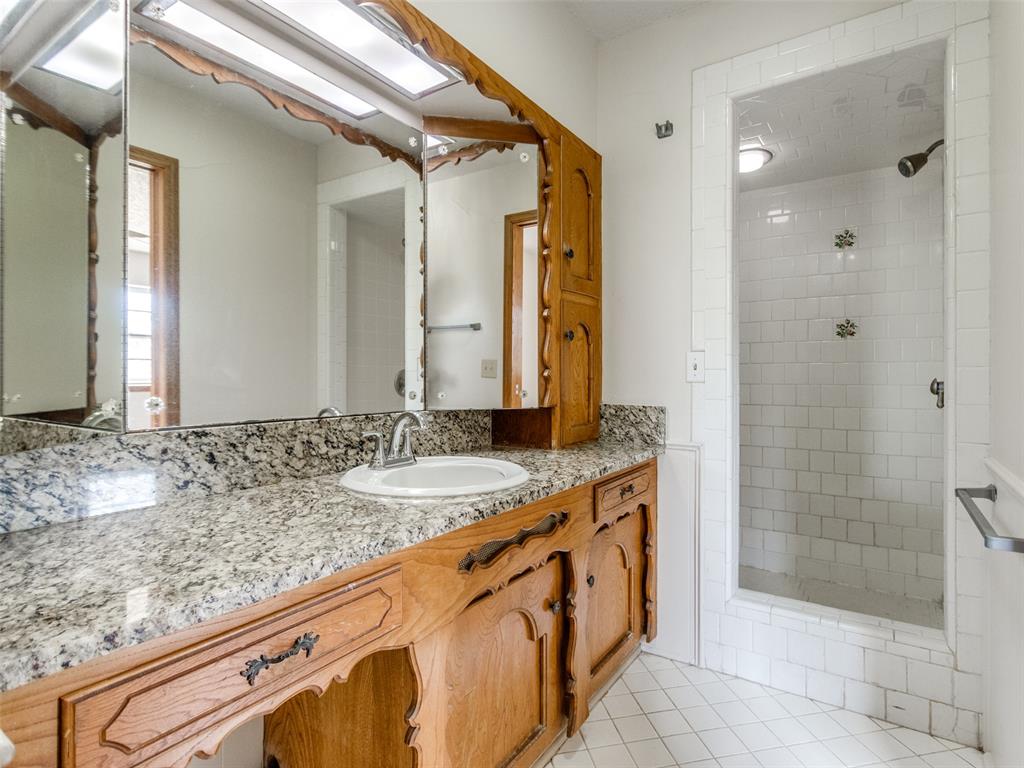 6601 Nw 150th Street Property Photo 45
