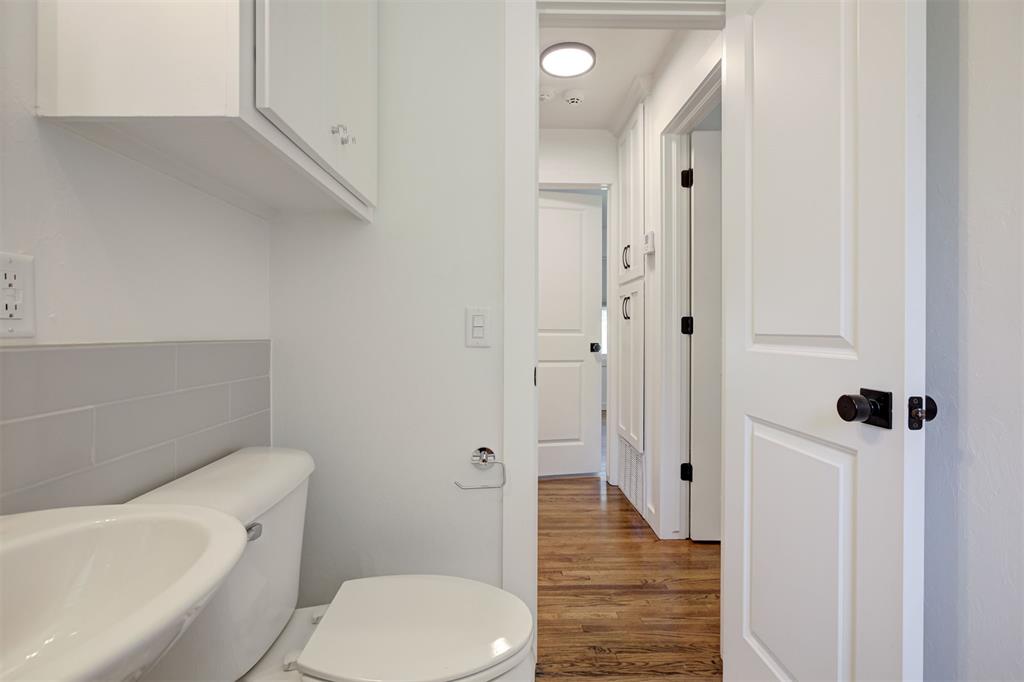 1908 Westchester Drive Property Photo 22