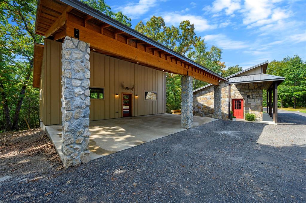 116 Raintree Road Property Photo 3