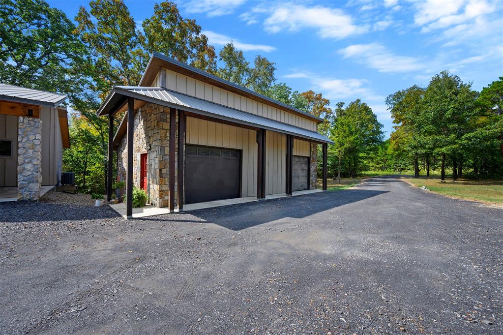 116 Raintree Road Property Photo 5