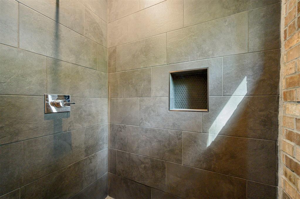 116 Raintree Road Property Photo 33
