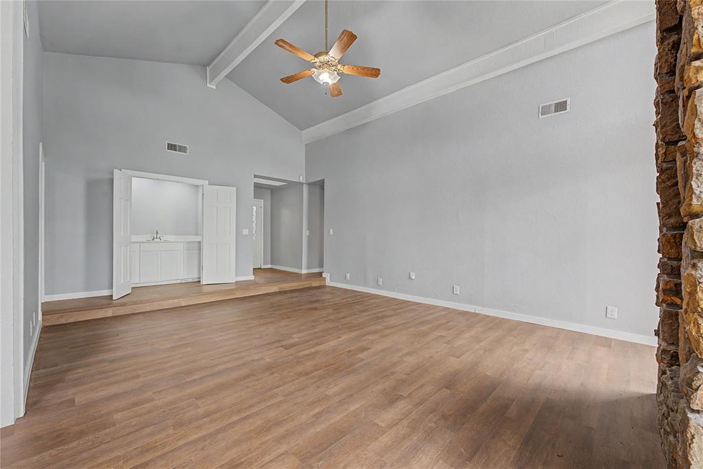 8404 S Toledo Avenue Property Photo 13