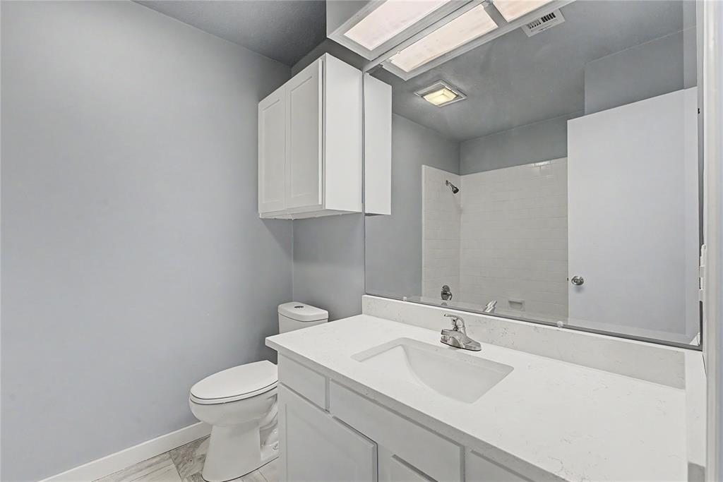 8404 S Toledo Avenue Property Photo 23