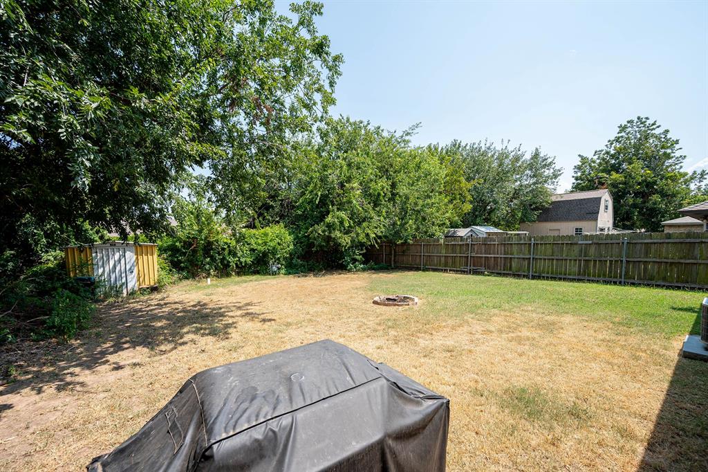 1504 Lawton Property Photo 18