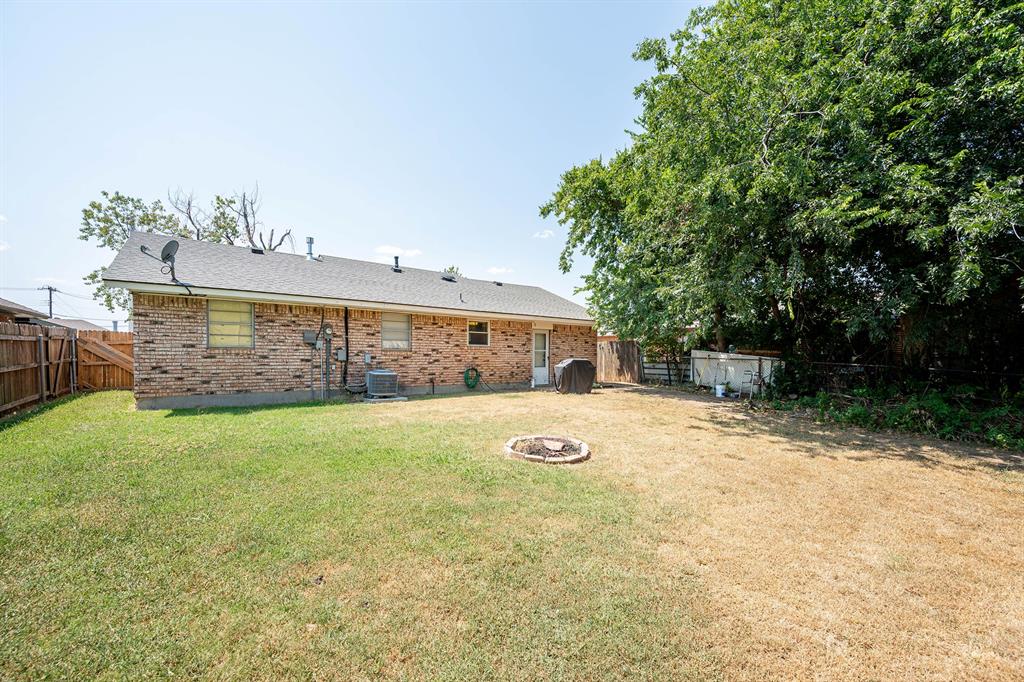 1504 Lawton Property Photo 22