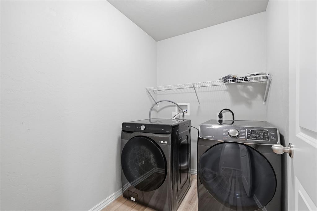 1513 Avalon Drive Property Photo 40