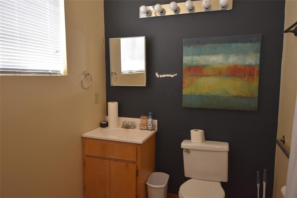113 W Oklahoma Avenue Property Photo 14