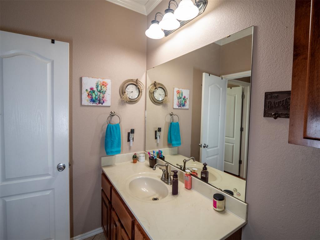 11490 Ns 3540 Road Property Photo 24