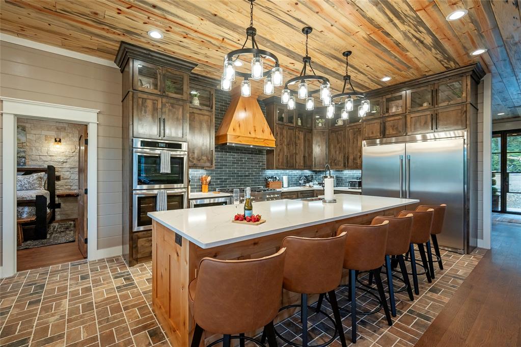 89 Boulder Bend Property Photo 11
