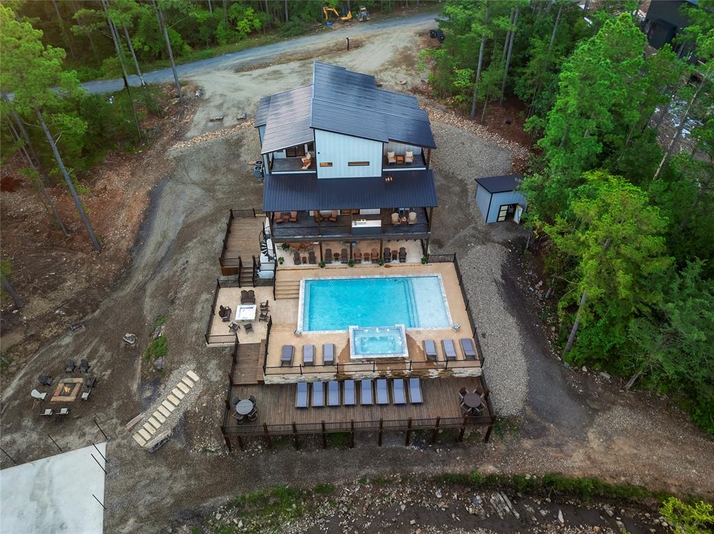 89 Boulder Bend Property Photo 45