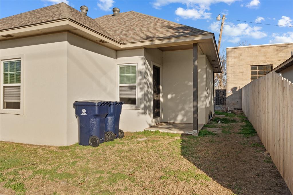1326 Nw 6th Street 1326 And 1328 Property Photo 3