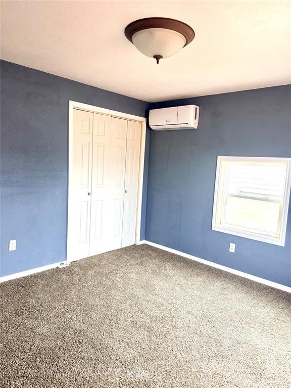 526 S Howard Avenue Property Photo 20