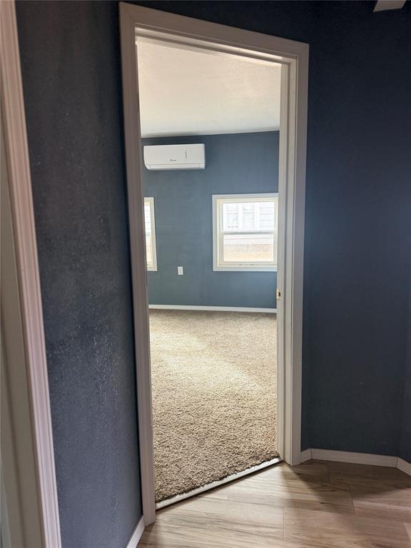 526 S Howard Avenue Property Photo 31