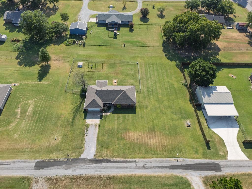 5505 Capricorn Property Photo 6