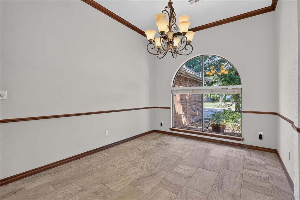 4808 Baker Street Property Photo 6