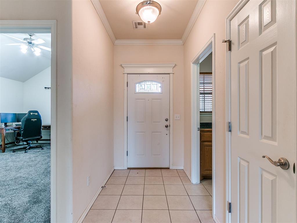 12524 Sw 13th Street Property Photo 8
