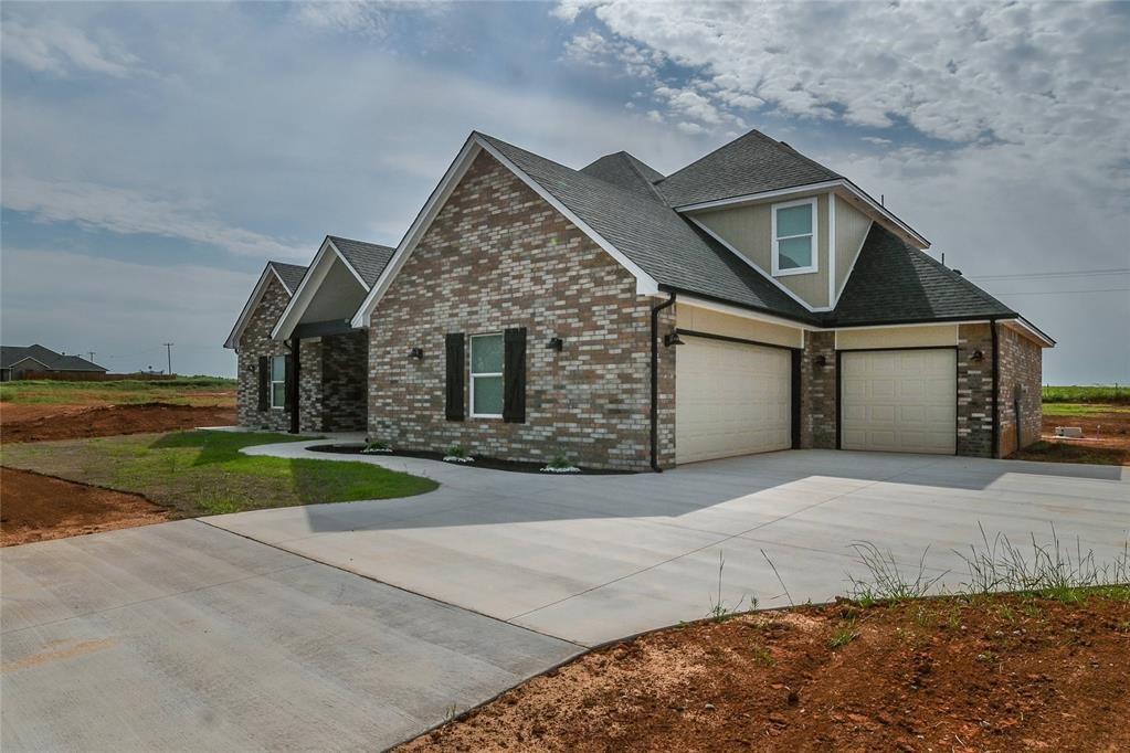 4705 Whitetail Drive Property Photo 1