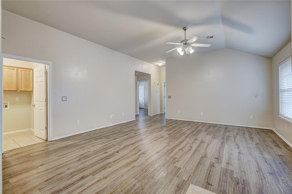 12324 Sw 5th Street Property Photo 3