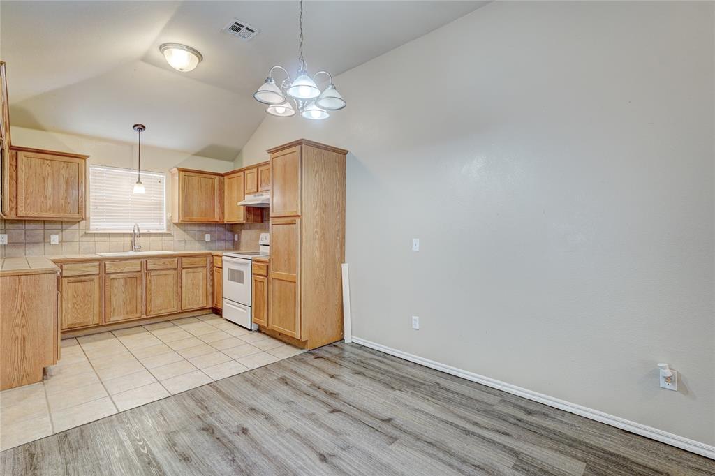 12324 Sw 5th Street Property Photo 10
