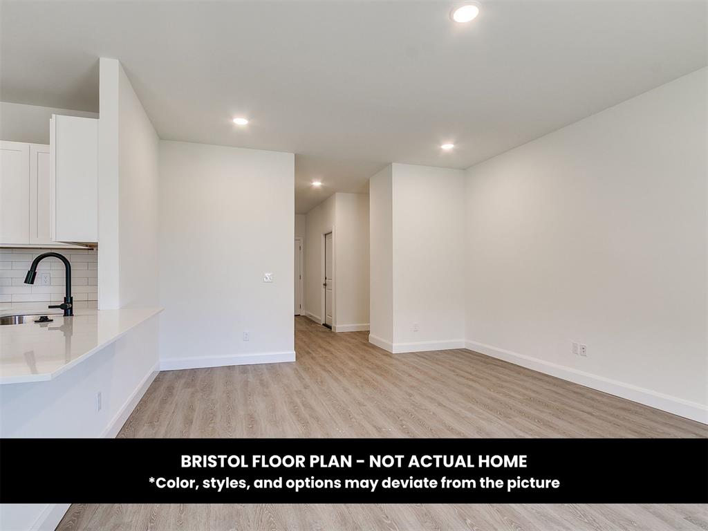 1804 Olive Way Property Photo 10