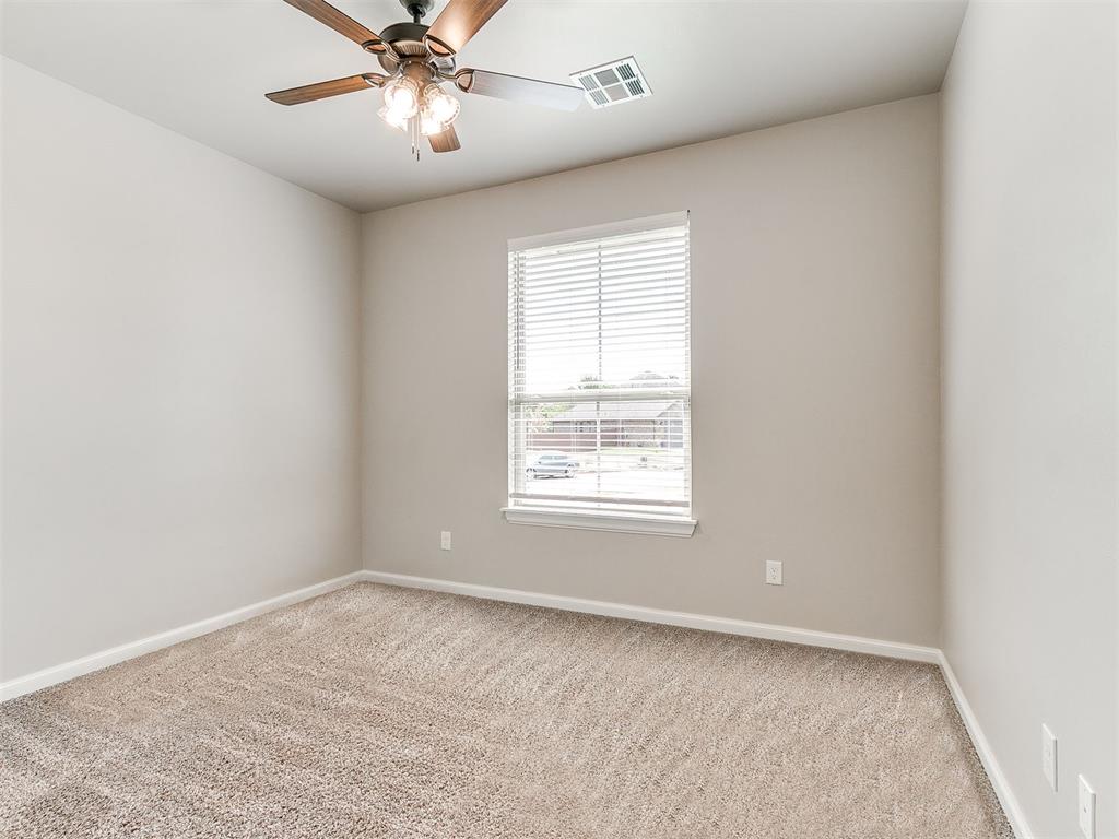 1914 Oakville Court Property Photo 26