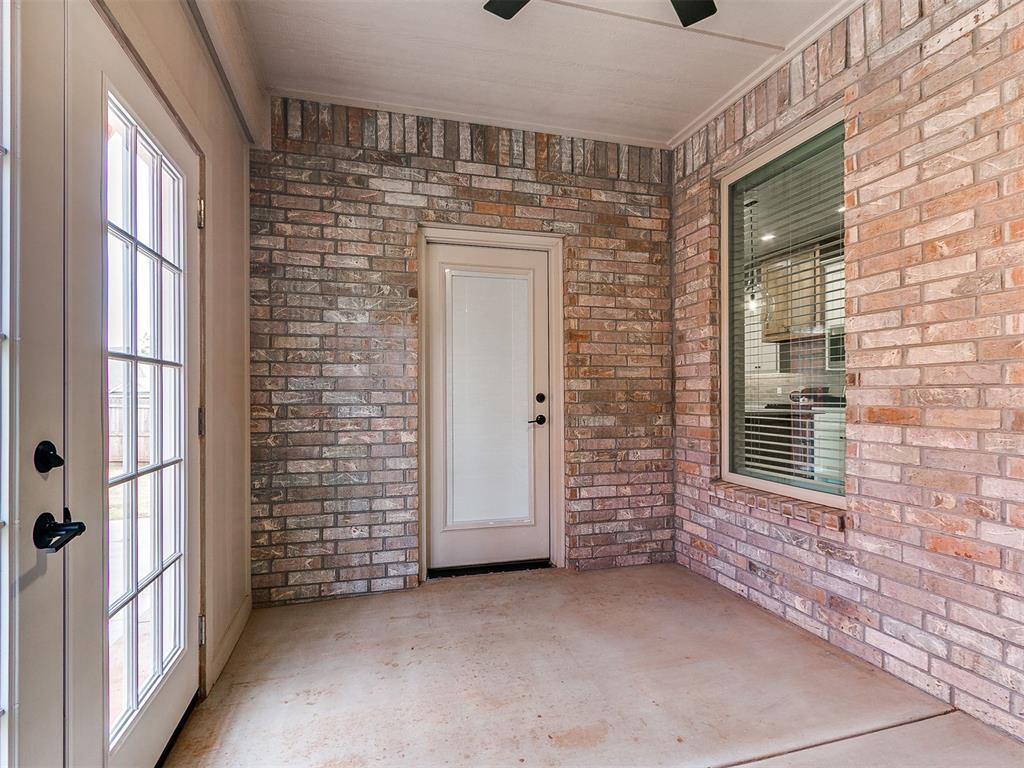 1914 Oakville Court Property Photo 30