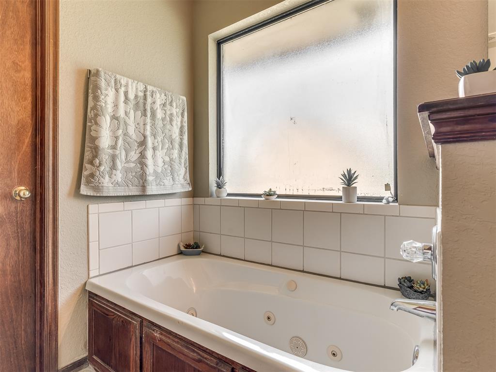 3405 Shona Way Property Photo 17