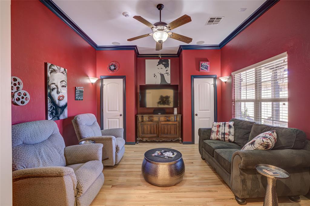 2116 Turtle Creek Drive Property Photo 7