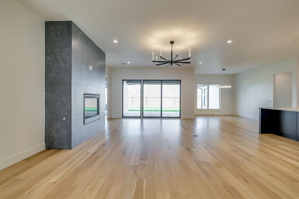 3009 Wood Thrush Way Property Photo 6