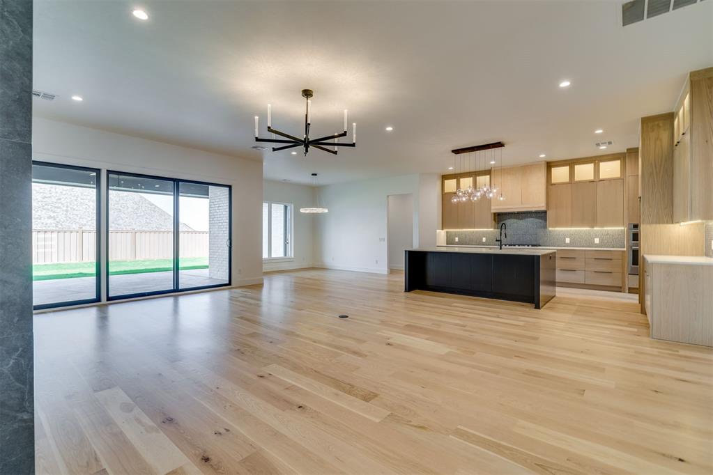 3009 Wood Thrush Way Property Photo 10