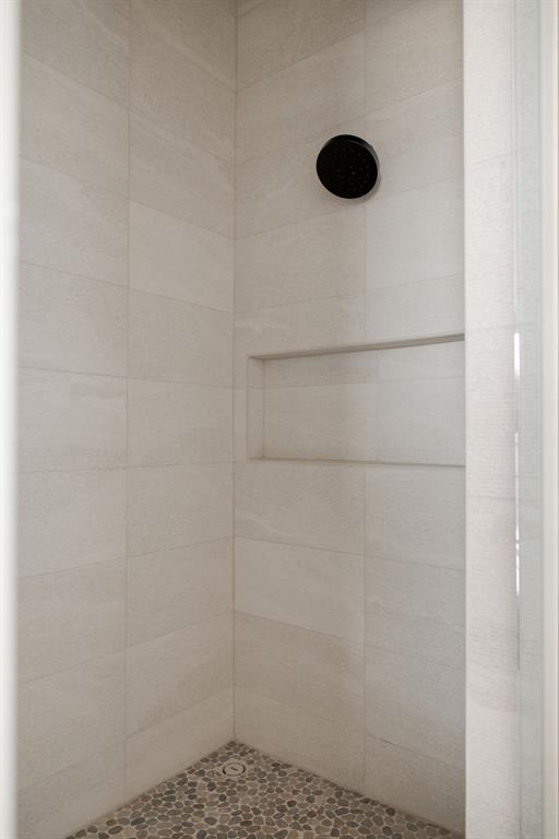 3009 Wood Thrush Way Property Photo 38