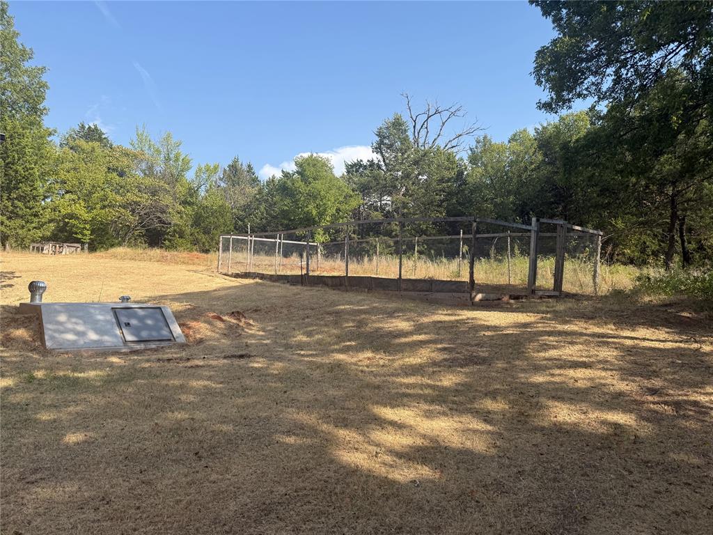 3804 N County Line Road Property Photo 17