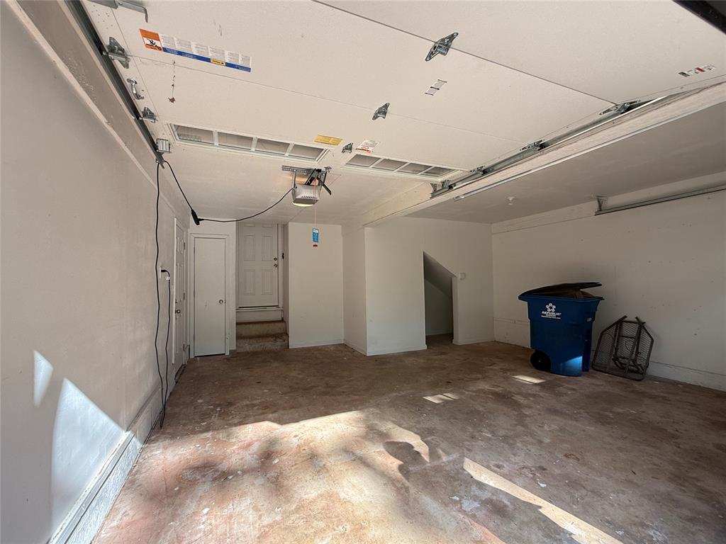 3804 N County Line Road Property Photo 21